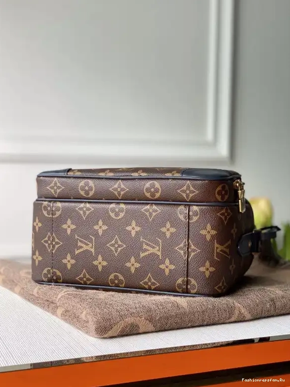 FS CHEAP LOUIS BAG VUITTON TOILETRY 0706